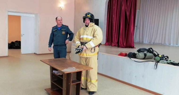 Встреча с заместителем начальника 41 пожарно-спасательной части Мельник Сергеем Александровичем.